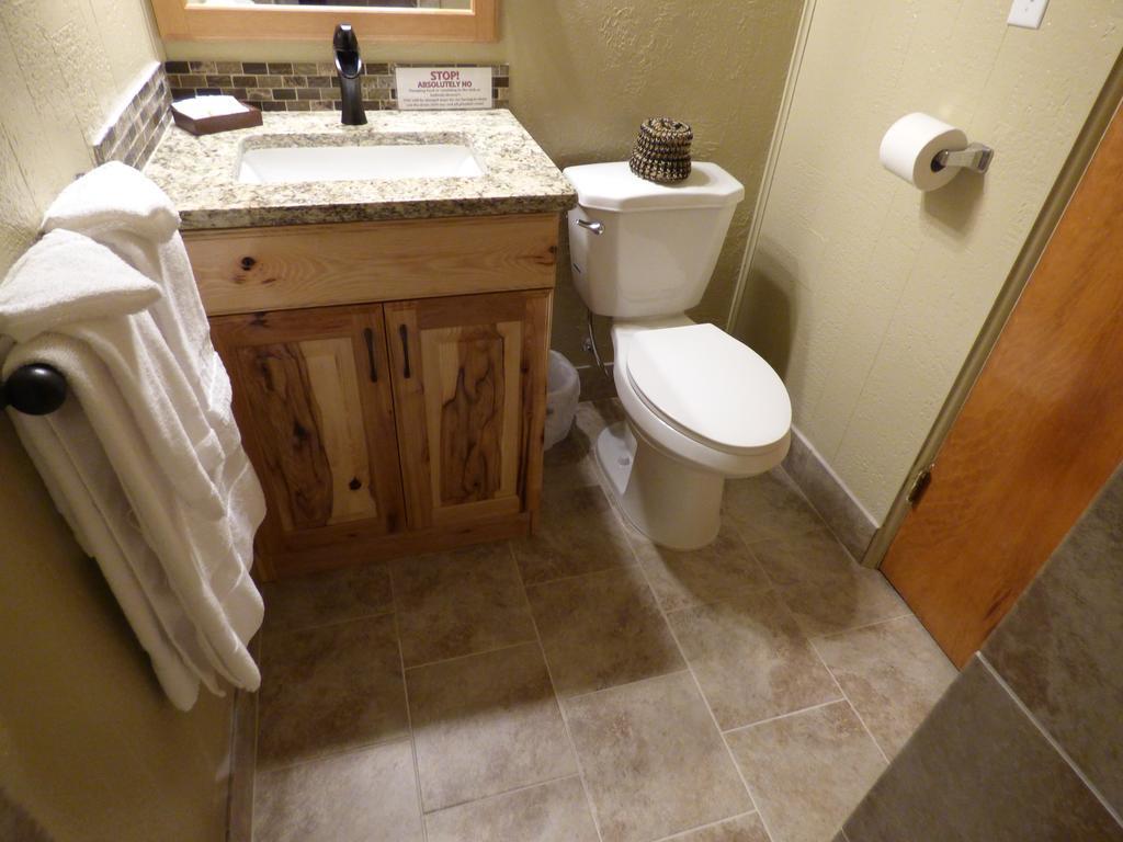 Canyon Lodge Motel Panguitch Esterno foto